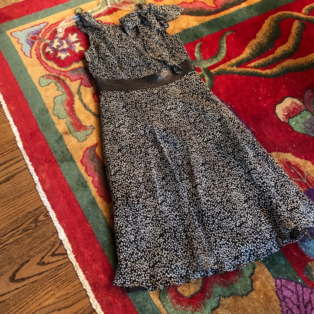 Chic silk dress CMV 4. Easy to dress up or down.